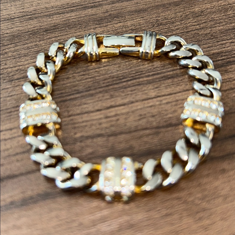 Vintage S.A.L Swarovski Clear Crystal Gold Tone Link Bracelet